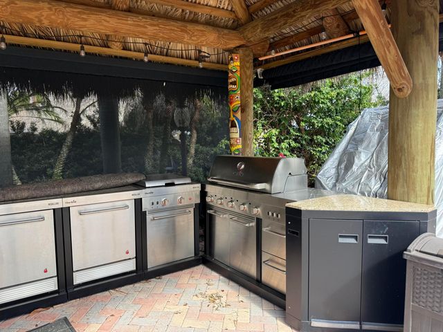 424 NW Chipshot Lane, Port St. Lucie, Port St Lucie, FL 34986