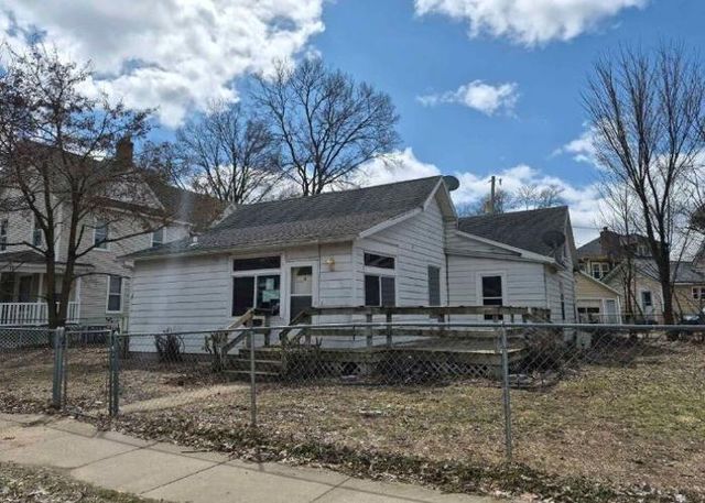 1022 3rd AVENUE, Eau Claire, WI 54703
