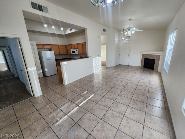 2305 West Horizon Ridge Parkway 2321, Henderson, NV 89052