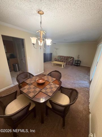 5811 ATLANTIC Boulevard 10, Jacksonville, FL 32207