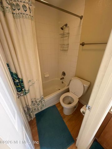 5811 ATLANTIC Boulevard 10, Jacksonville, FL 32207