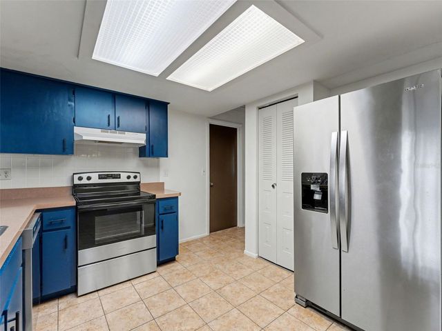 130 DAROCA AVENUE, Spring Hill, FL 34606