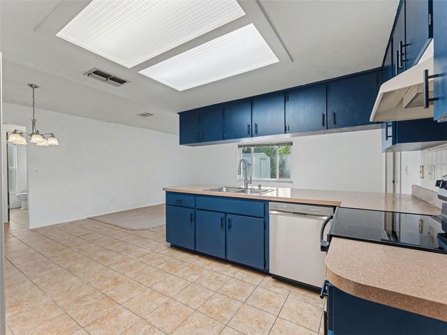 130 DAROCA AVENUE, Spring Hill, FL 34606