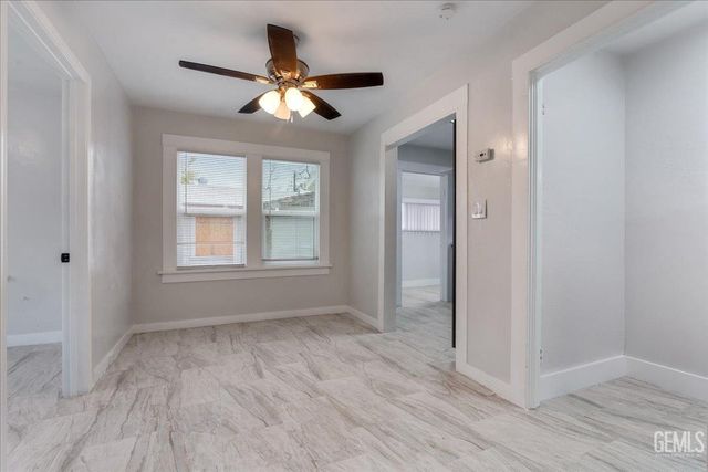 300 A Street, Bakersfield, CA 93304