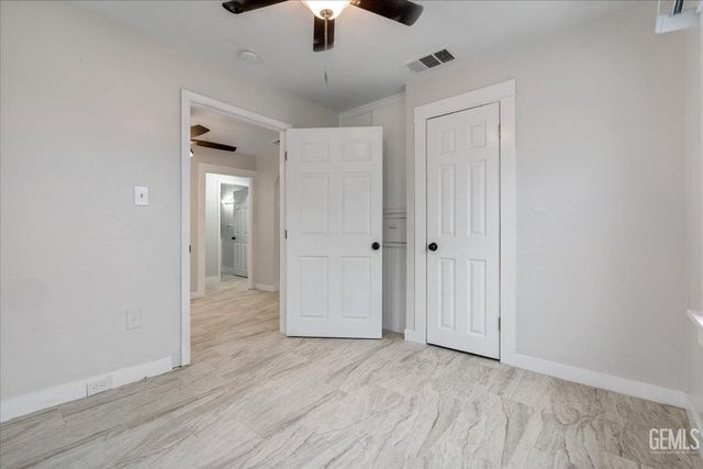 300 A Street, Bakersfield, CA 93304