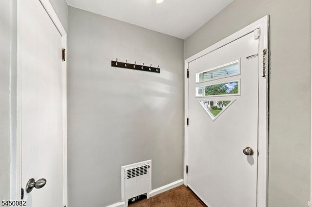 519 Livingston Rd, Linden City, NJ 07036