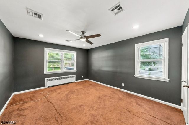 519 Livingston Rd, Linden City, NJ 07036