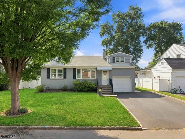 519 Livingston Rd, Linden City, NJ 07036