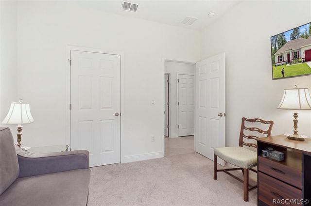 1896 W Riley Drive, Citrus Springs, FL 34434