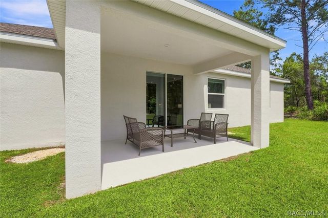 1896 W Riley Drive, Citrus Springs, FL 34434