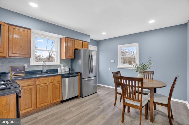 218 E SOMERDALE RD, Somerdale, NJ 08083