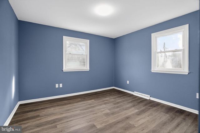 218 E SOMERDALE RD, Somerdale, NJ 08083