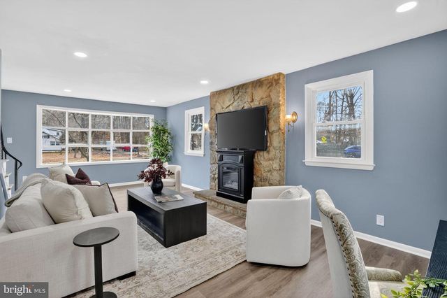 218 E SOMERDALE RD, Somerdale, NJ 08083