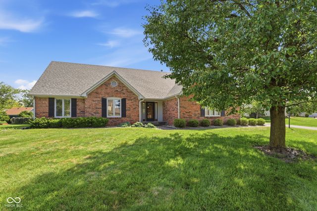 8051 Castle Cove Road, Indianapolis, IN 46256