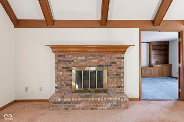 8051 Castle Cove Road, Indianapolis, IN 46256