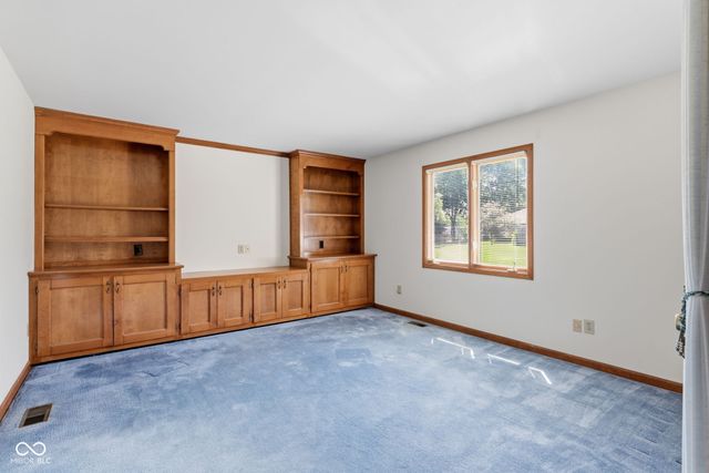 8051 Castle Cove Road, Indianapolis, IN 46256