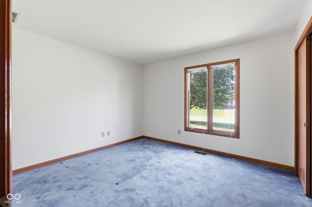 8051 Castle Cove Road, Indianapolis, IN 46256