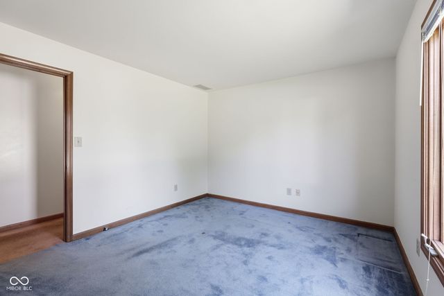 8051 Castle Cove Road, Indianapolis, IN 46256
