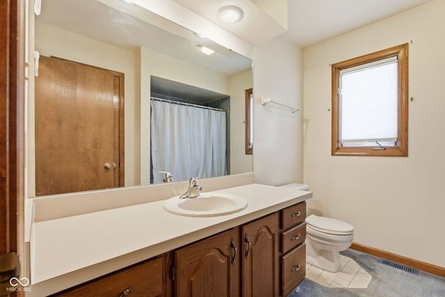 8051 Castle Cove Road, Indianapolis, IN 46256