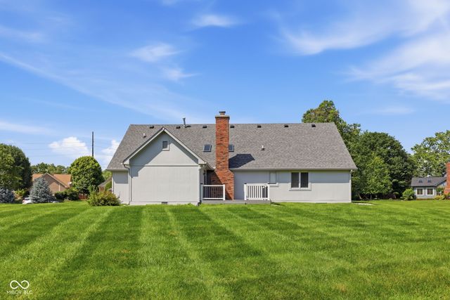 8051 Castle Cove Road, Indianapolis, IN 46256