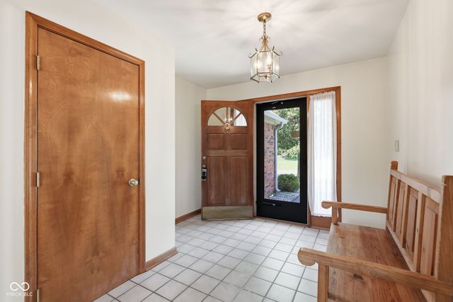 8051 Castle Cove Road, Indianapolis, IN 46256
