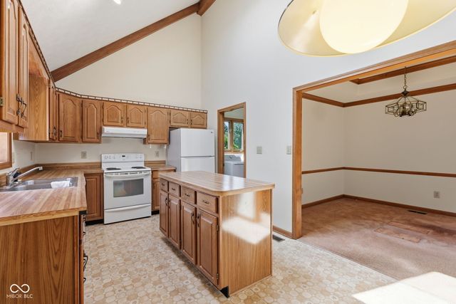 8051 Castle Cove Road, Indianapolis, IN 46256