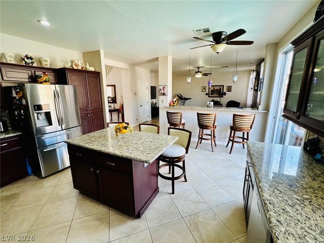 6900 Fruit Flower Avenue, Las Vegas, NV 89130