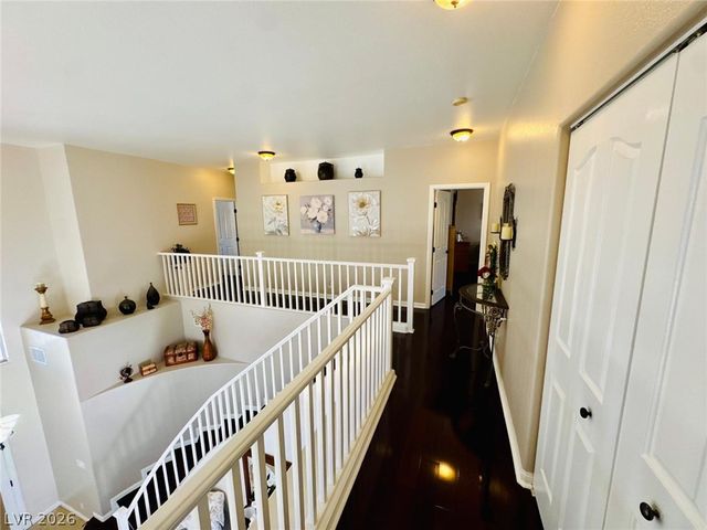 6900 Fruit Flower Avenue, Las Vegas, NV 89130