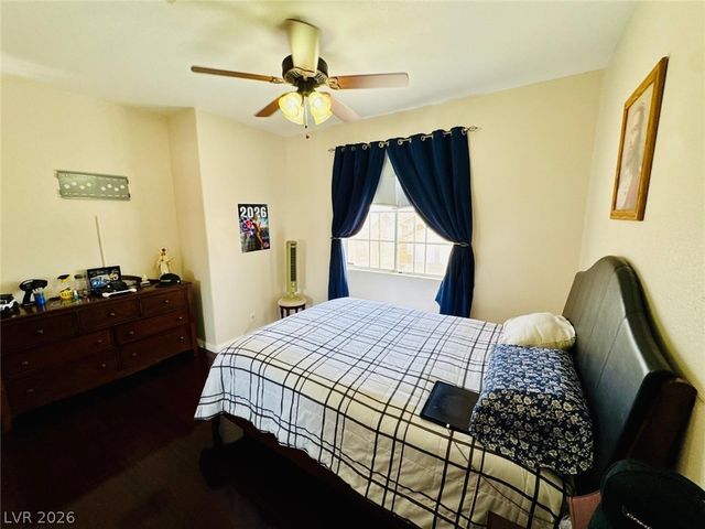 6900 Fruit Flower Avenue, Las Vegas, NV 89130