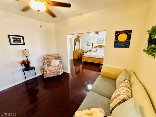 6900 Fruit Flower Avenue, Las Vegas, NV 89130