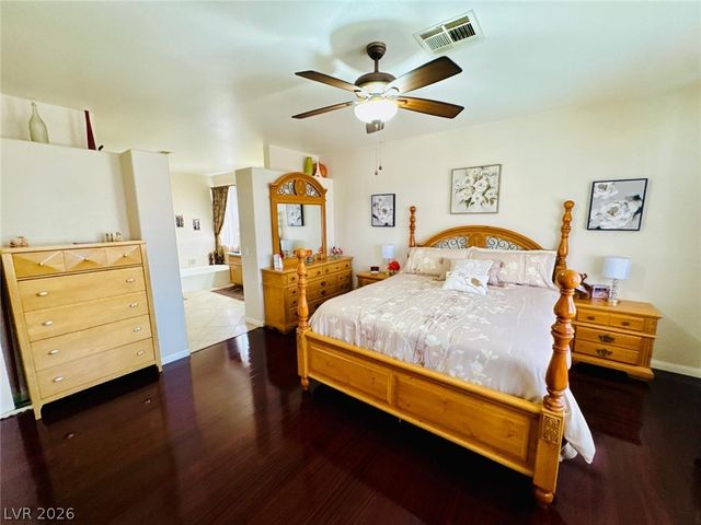 6900 Fruit Flower Avenue, Las Vegas, NV 89130