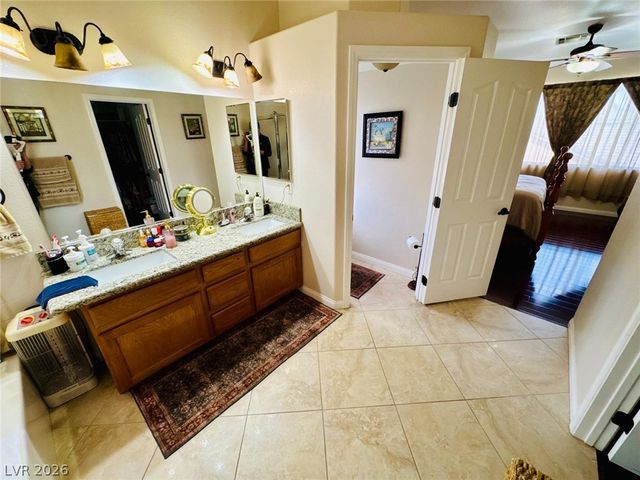 6900 Fruit Flower Avenue, Las Vegas, NV 89130