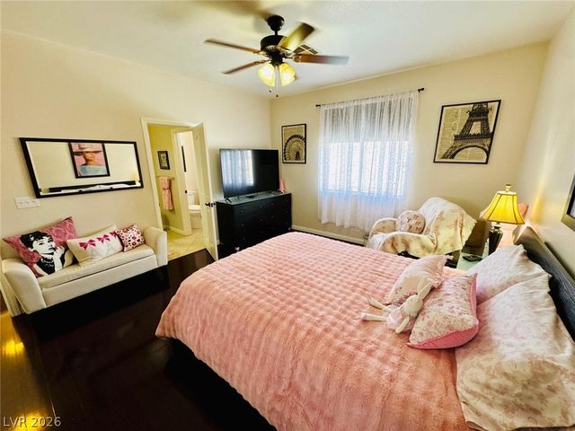 6900 Fruit Flower Avenue, Las Vegas, NV 89130
