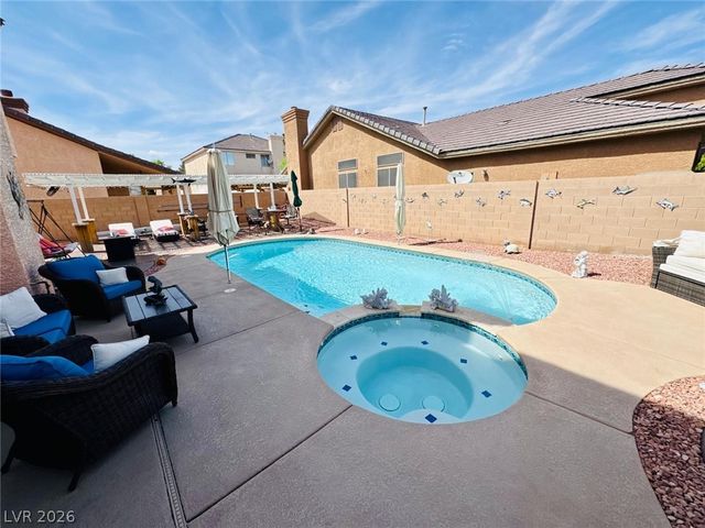 6900 Fruit Flower Avenue, Las Vegas, NV 89130