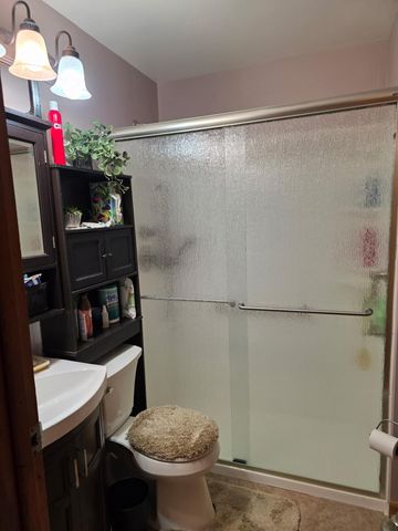 2913 Drexel Drive, Hobart, IN 46342