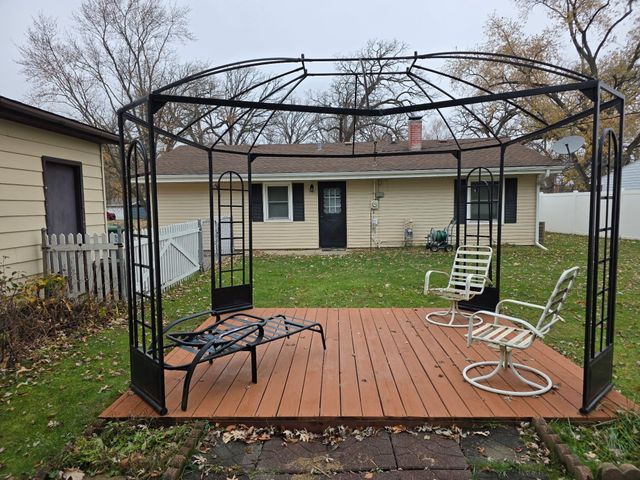 2913 Drexel Drive, Hobart, IN 46342