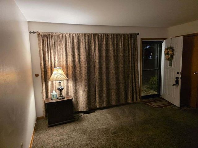 2913 Drexel Drive, Hobart, IN 46342