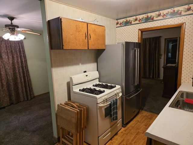 2913 Drexel Drive, Hobart, IN 46342