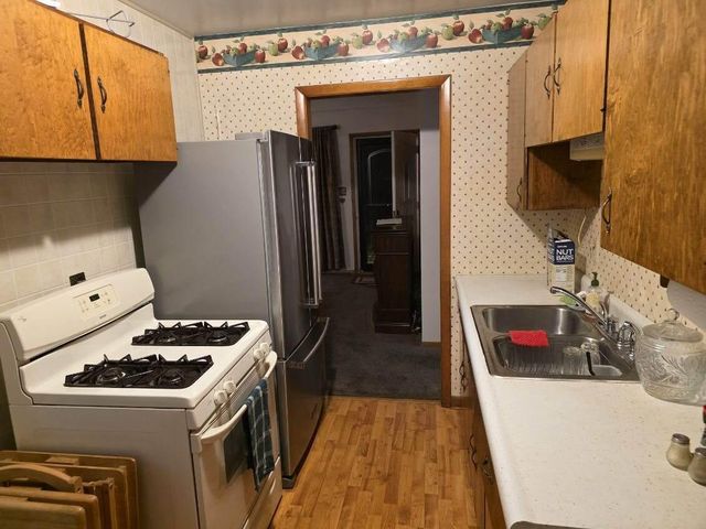 2913 Drexel Drive, Hobart, IN 46342