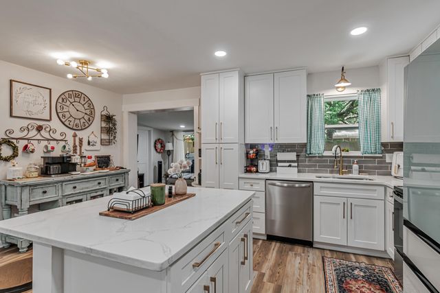 410 James Avenue, Valparaiso, FL 32580