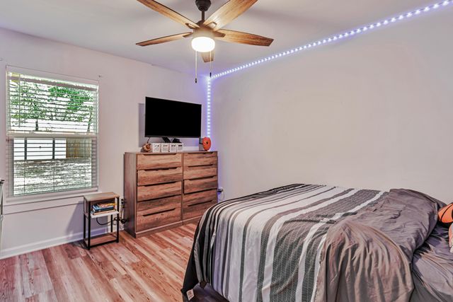 410 James Avenue, Valparaiso, FL 32580