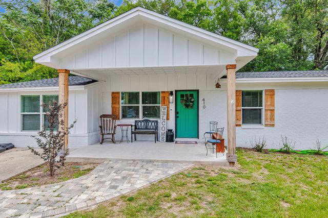 410 James Avenue, Valparaiso, FL 32580