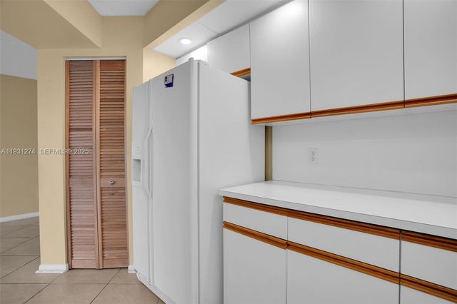 12701 SW 14th St 402J, Pembroke Pines, FL 33027