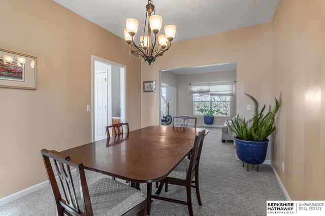 1679 Lake Ridge Drive, Plattsmouth, NE 68048