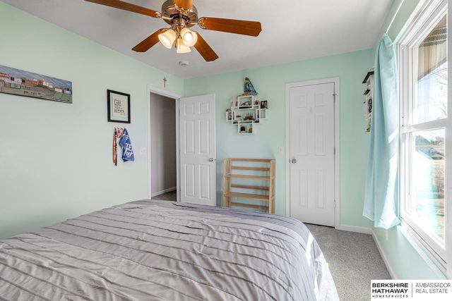 1679 Lake Ridge Drive, Plattsmouth, NE 68048