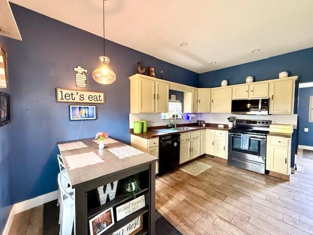 607 N 18th Street, Niles, MI 49120