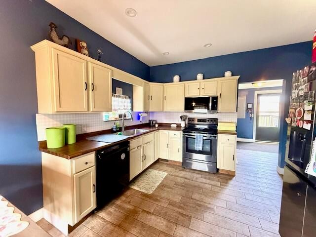 607 N 18th Street, Niles, MI 49120