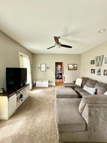 607 N 18th Street, Niles, MI 49120