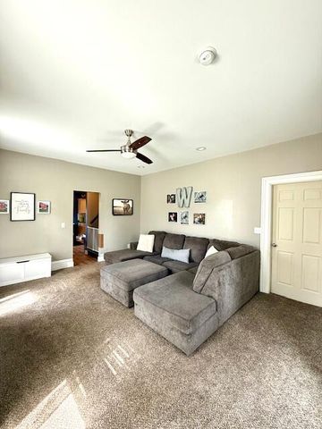 607 N 18th Street, Niles, MI 49120