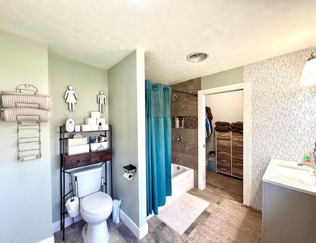 607 N 18th Street, Niles, MI 49120